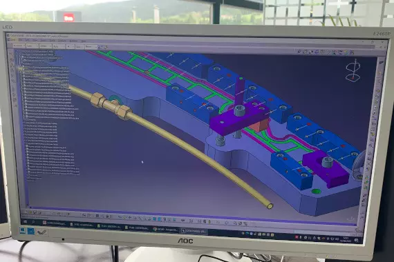 ESCAD aerospace programming